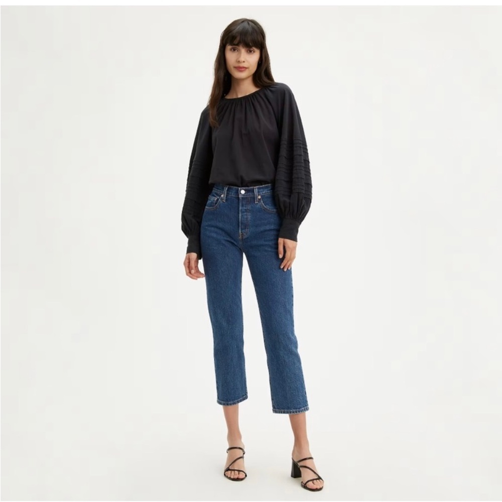 Levi’s 501 cropped jeans! New with tags